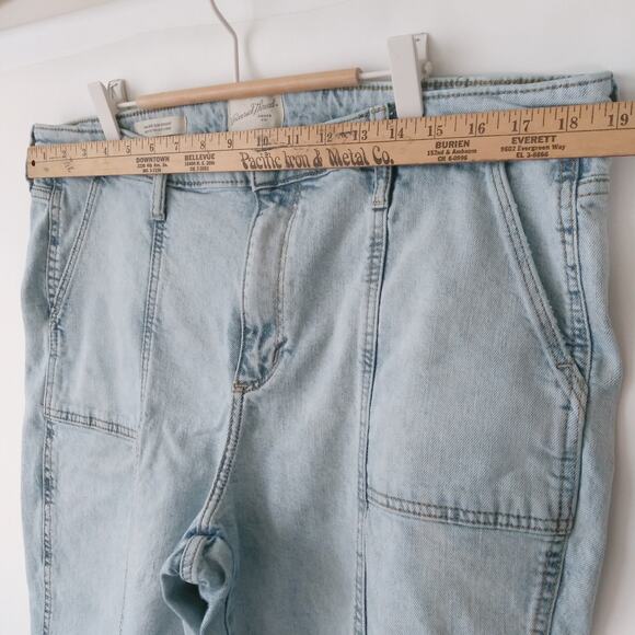 Universal Thread 16 High Rise Slim Straight Jeans Front Seam Patch Pocket Light - Picture 9 of 11